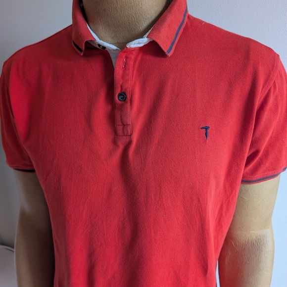 🇮🇹Trussardi Red Polo Shirt with Classic Design - Picture 1 of 13